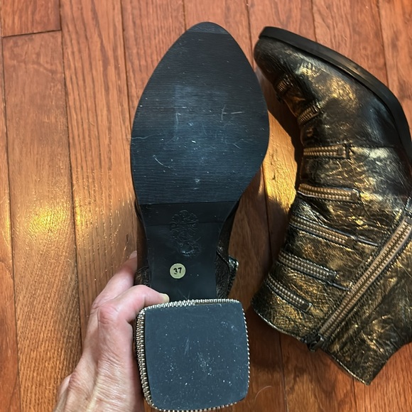 Papucei Ladies Boots - Picture 17 of 17